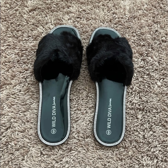 Black Faur Fur Embellished Sandals - Picture 2 of 11